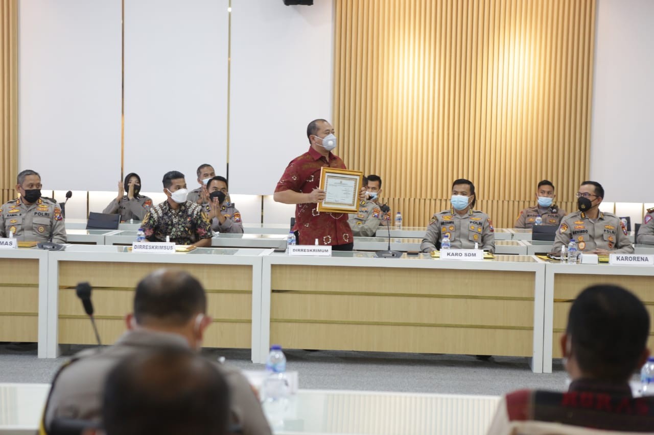10 Satker Canangkan Integritas WBK dan WBBM, Wakapolda: Saya Bangga dan Beri Apresiasi Kepada Kasatk
