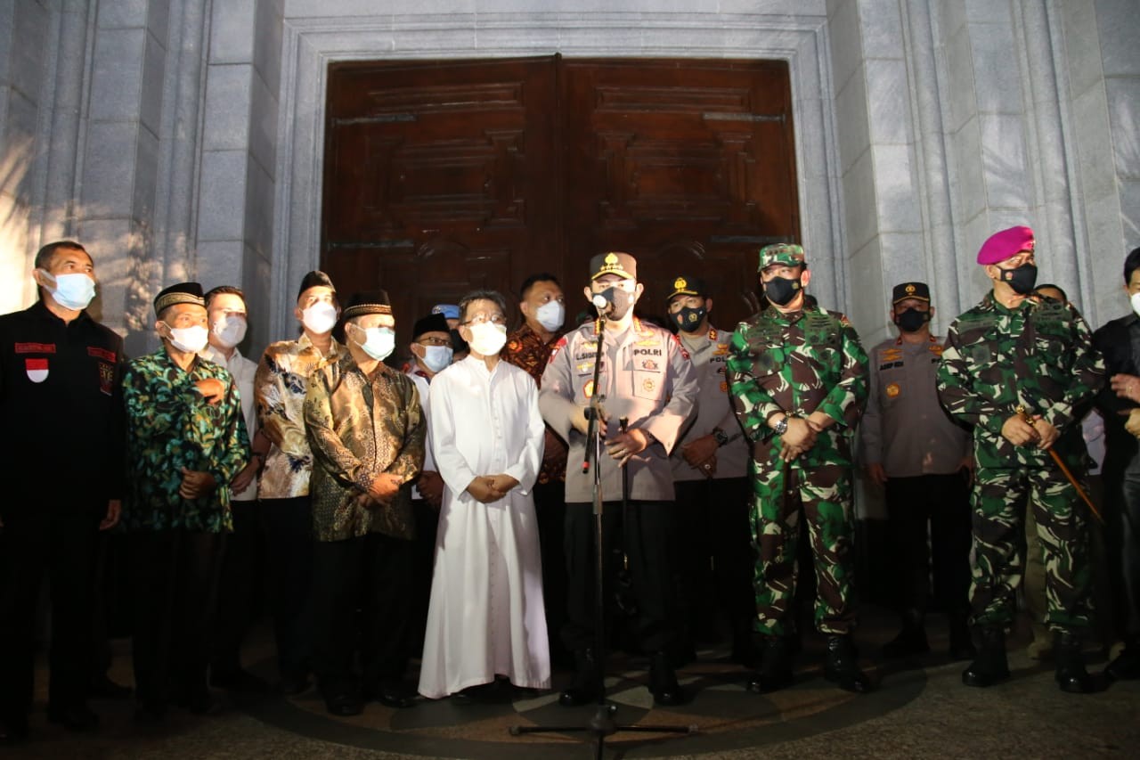 Kunker ke Sulut, Kapolri Pastikan Keamanan Gereja Di Malam Jumat Agung 