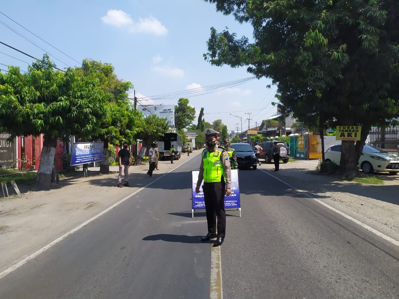 Di Depan Kantor Kecamatan Ngunut, Satgas Covid 19 Tulungagung Menjaring 6 Pelanggar Dalam Ops Yustis