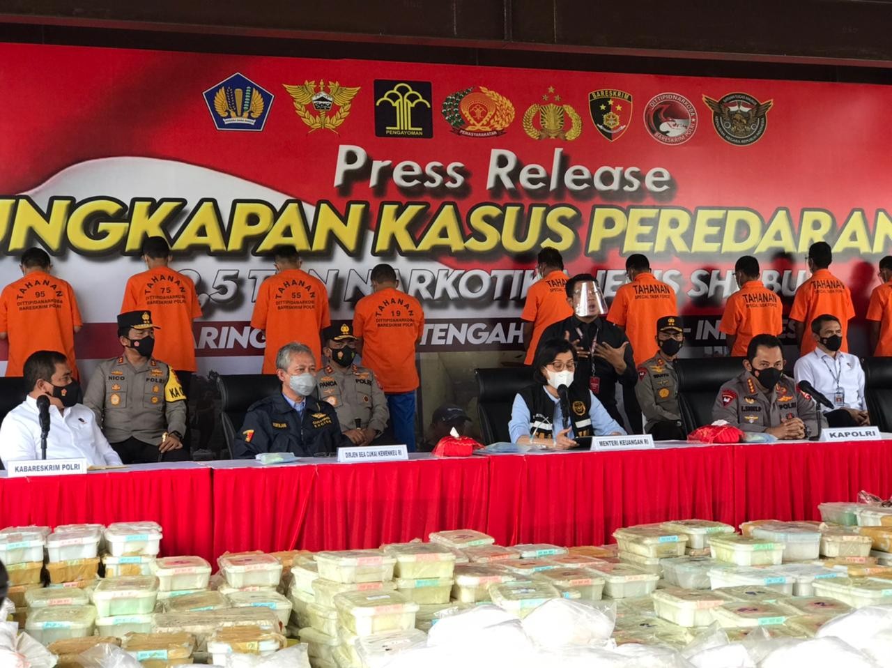 Polda Jatim Ambil Bagian Dalam Pengungkapan 2,5 Ton Sabu