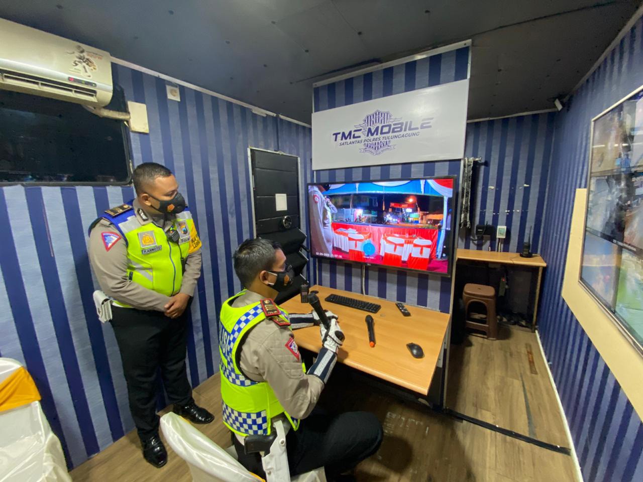 wujudkan Ops Lilin aman dan lancar, Satlantas Polres Tulungagung Luncurkan TMC Mobile.