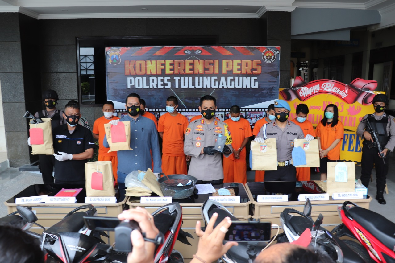 Konferensi Pers : Januari 2021 Satreskrim Polres Tulungagung Ungkap 8 Kasus Kriminal 