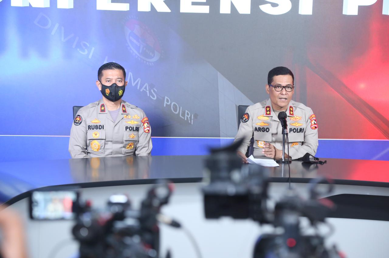 Bom Bunuh Diri di Katedral, Kapolri: Masyarakat Tidak Usah Panik, Kami Sedang Dalami Pelakunya 