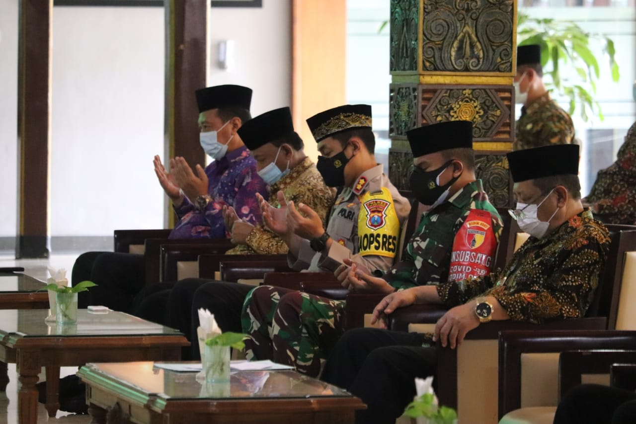 Kapolres Tulungagung Hadiri Peringatan Nuzulul Qur’an 1442 H / 2021 M