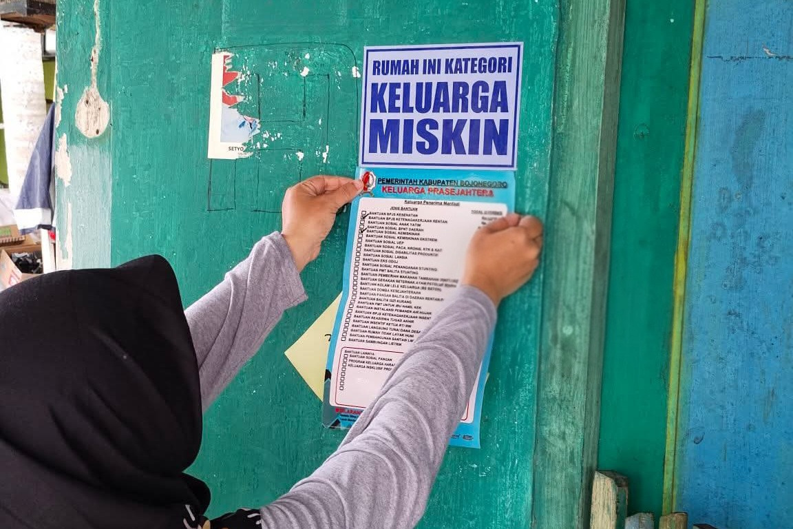 Stiker Keluarga Miskin Picu Polemik, DPRD Desak Pemkab Bojonegoro Perbaiki Data