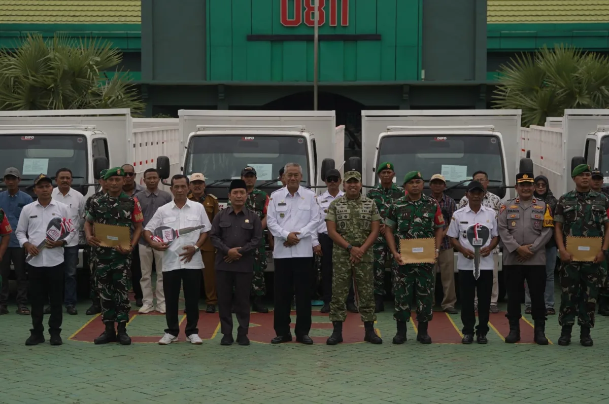 42 Desa di Tuban Terima Truk Koperasi Merah Putih