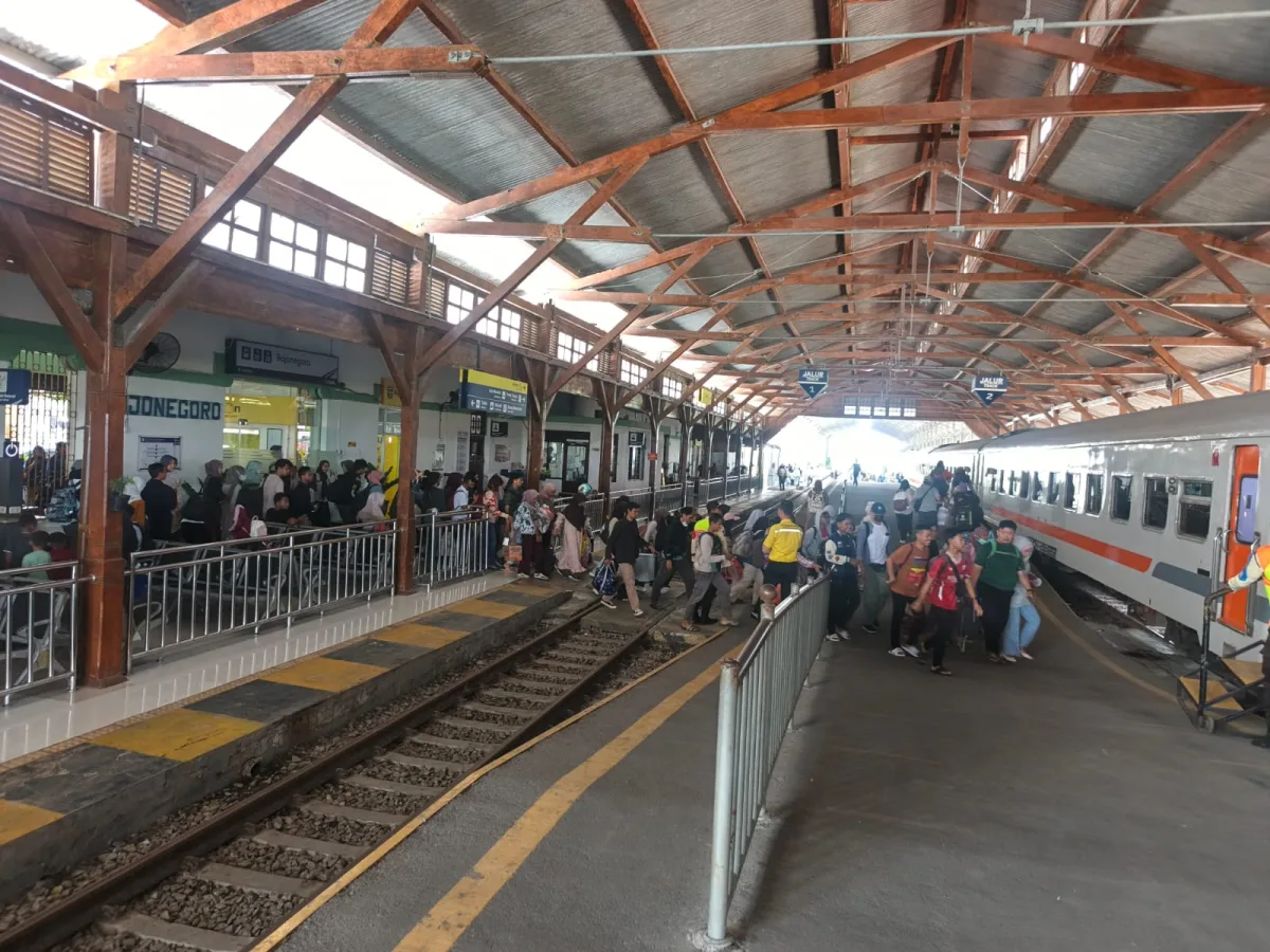 Stasiun Bojonegoro Bersiap Hadapi Puncak Arus Balik Hari Ini, Prediksi Terdapat 2.851 Penumpang 