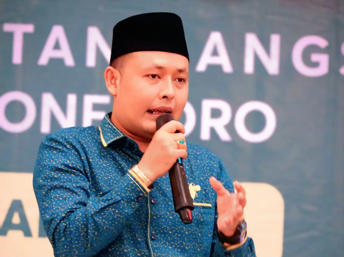 Gus Dur dan "Puasa Setengah Tahun"