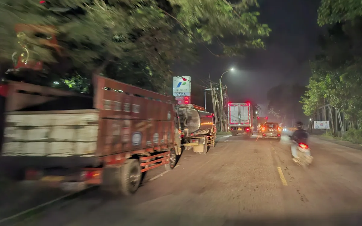 Bojonegoro Darurat Solar: Deretan SPBU Jalur Nasional Pasang Tulisan 'Dalam Pengiriman'