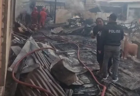 Selidiki Penyebab Kebakaran Pasar Baru Tuban, Tim Labfor Polda Jatim Diterjunkan