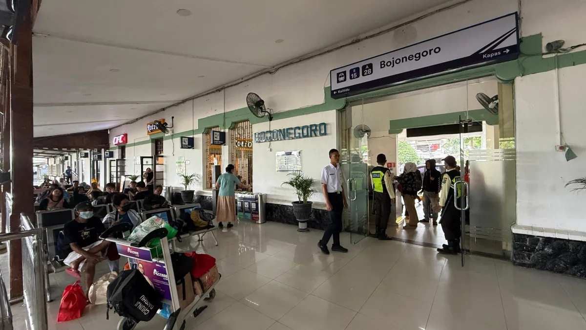 Stasiun Bojonegoro Dipadati 9.315 Penumpang Selama Libur Panjang Kenaikan Yesus