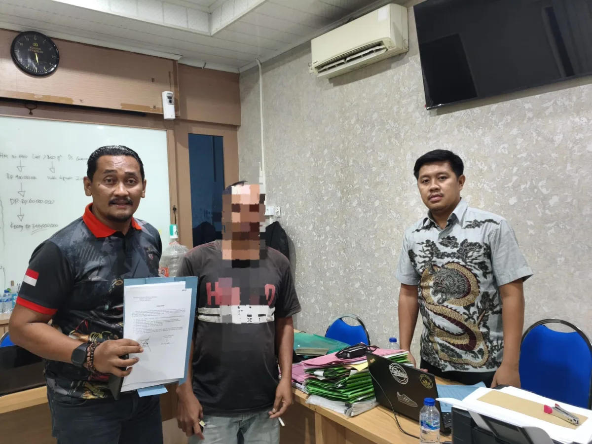 Wanita Lamongan Ditipu Kekasih asal Bojonegoro Uang Diperas, Motor Digadaikan 