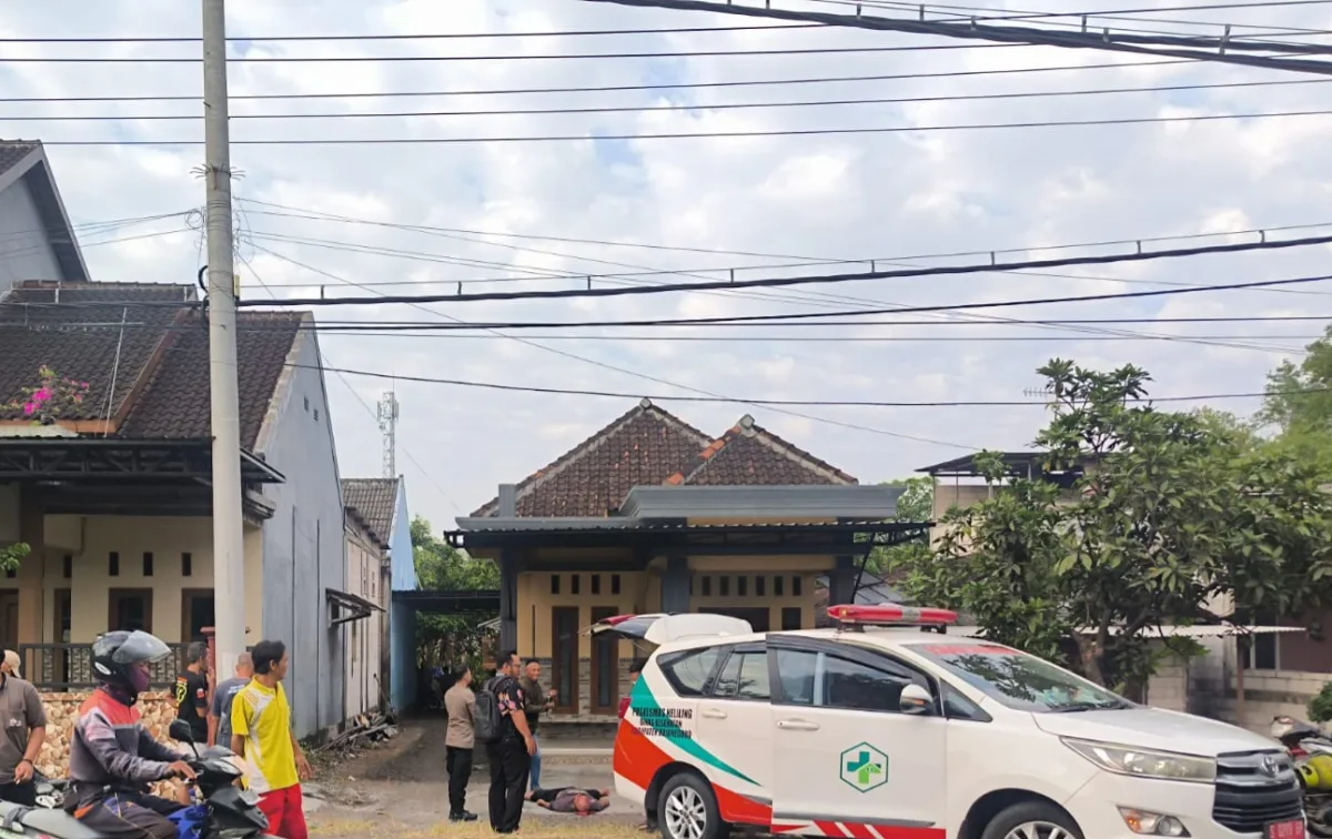 Kecelakaan Maut di Baureno Bojonegoro, Pemotor Vixion Tabrak Truk Ayam hingga Tewas