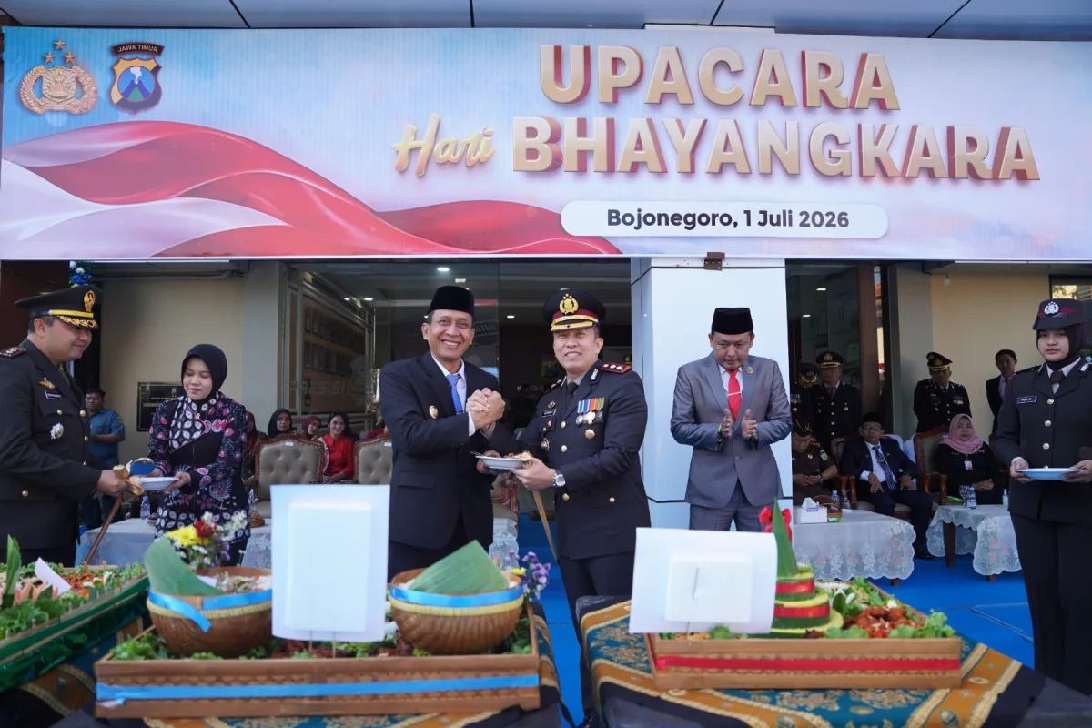 Polres Bojonegoro Gelar Upacara Hari Bhayangkara ke-80, Diwarnai Kejutan dari Forkopimda