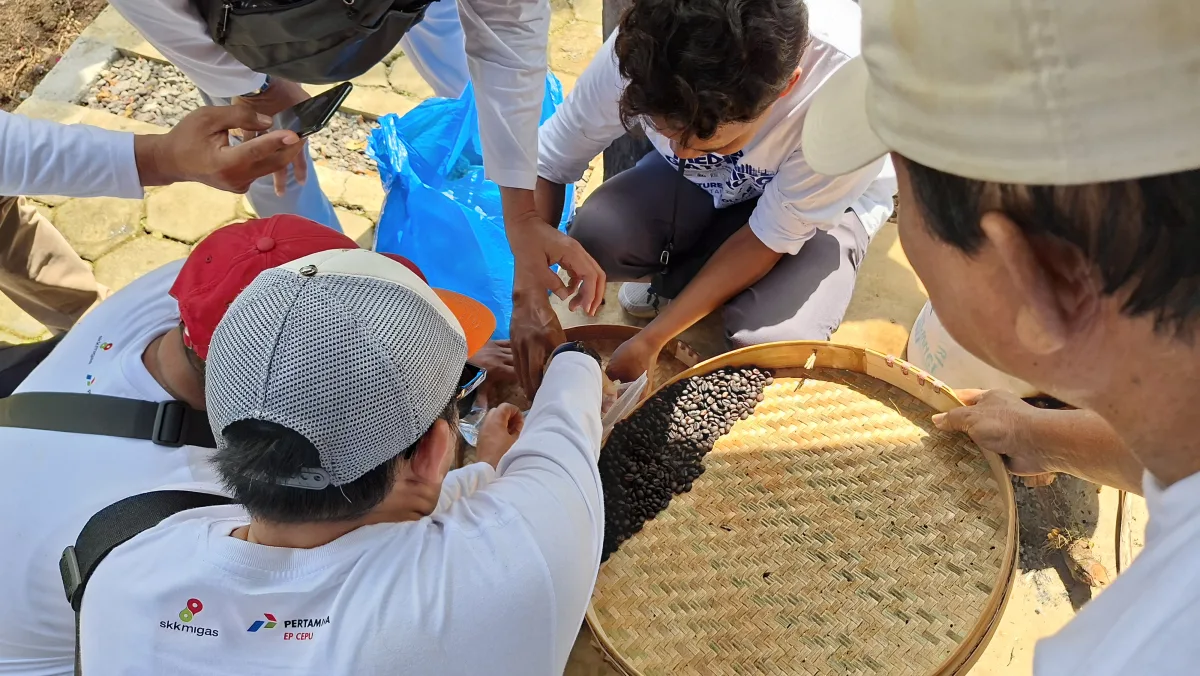 Belajar Mengolah Kopi di Green Gumuk Candi, Pengalaman Seru Jurnalis Media Gathering Pertamina