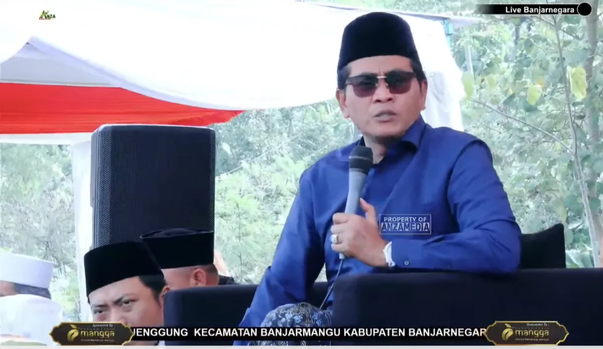 Selamat dari Kecelakaan, Kiai Anwar Zahid Tetap Semangat Ngaji di Banjarnegara
