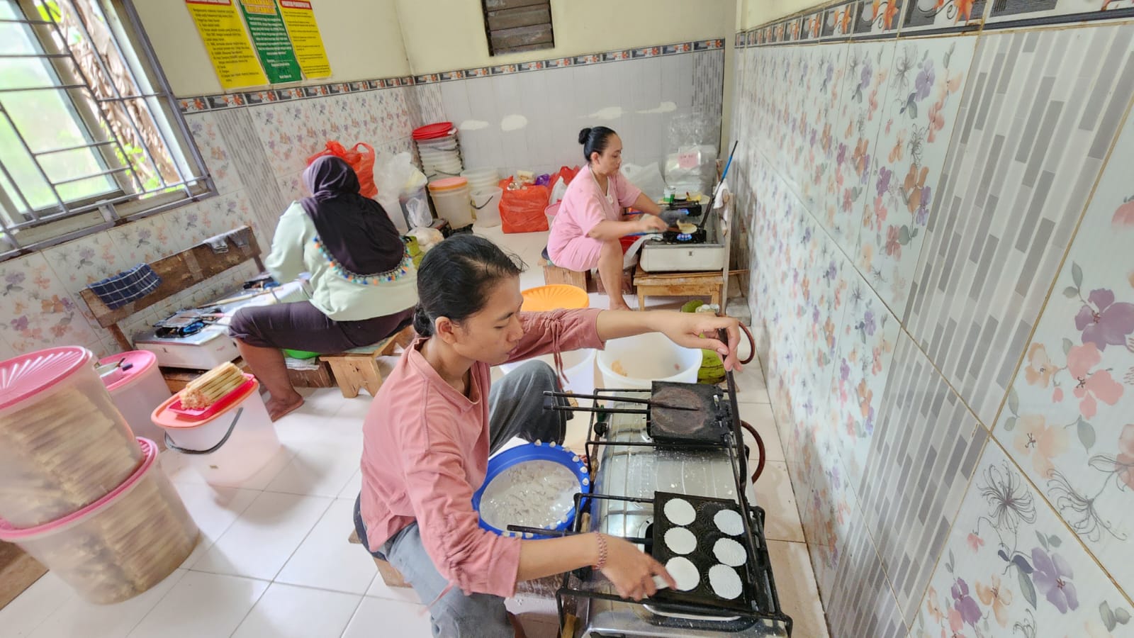 Proses Produksi Gapit di Griya Camilan