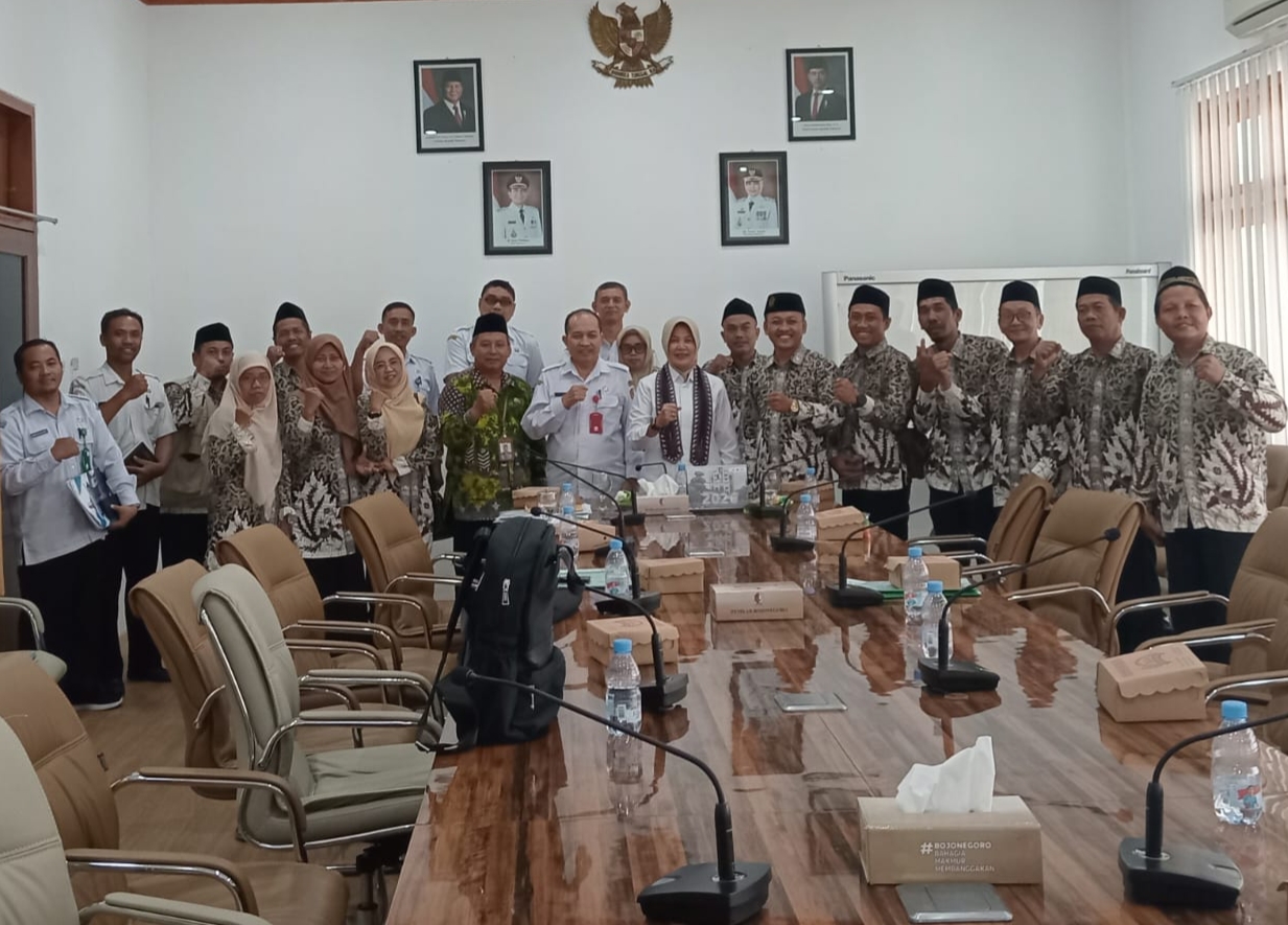 FGSNI Desak Pemkab Bojonegoro Alokasikan APBD Untuk Insentif Guru Madrasah