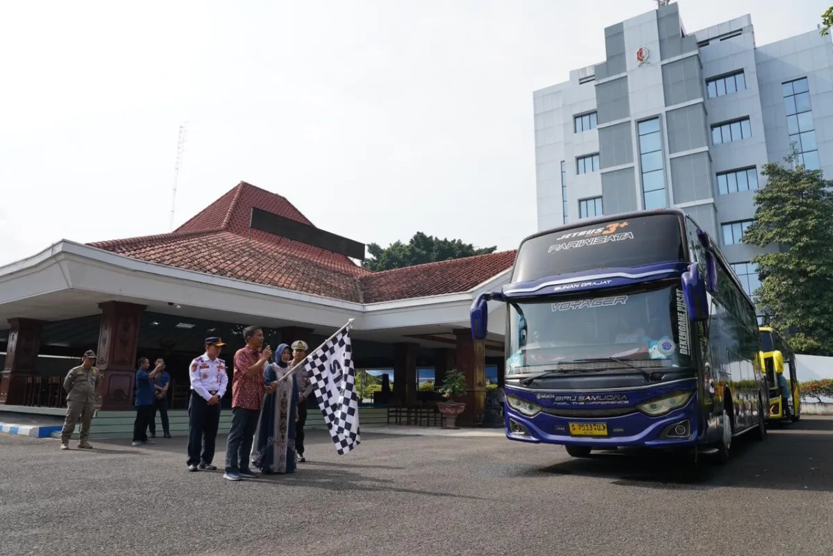 Arus Balik 2026, Bupati Bojonegoro Setyo Wahono Berangkatkan Perantau Dengan Doa dan Kebahagiaan