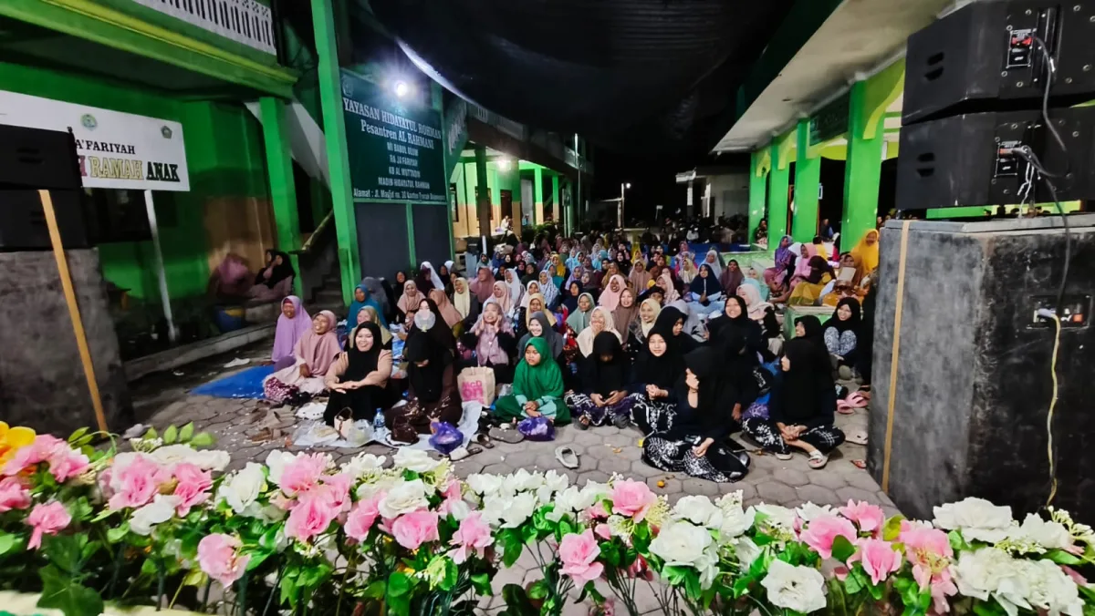 Warga Kanten Safari Ramadhan Lintas Takmir di Tengah Krisis Global