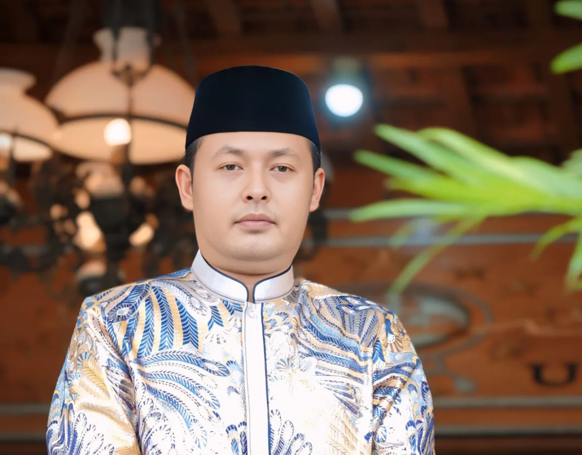 Iktikaf di Masjid atau Iktikaf di Mal? 