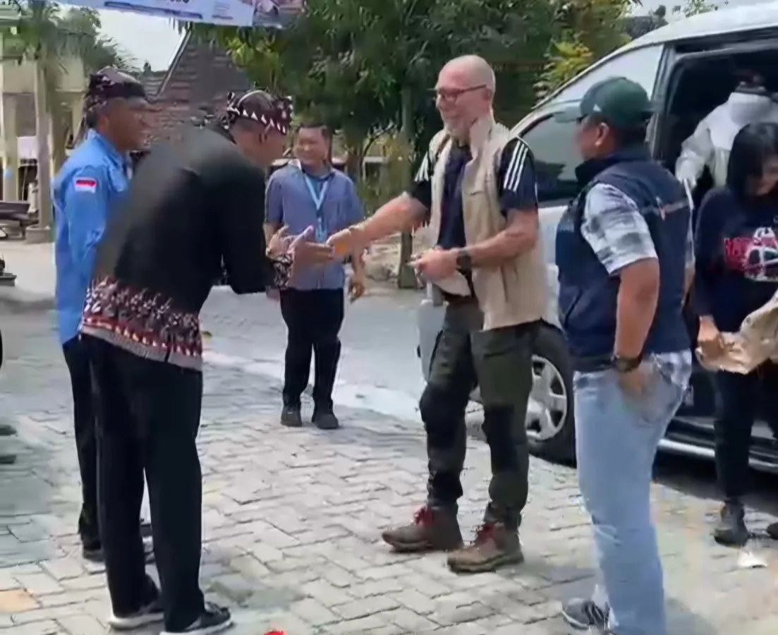 Tim Asesor Unesco tiba di kampung Samin