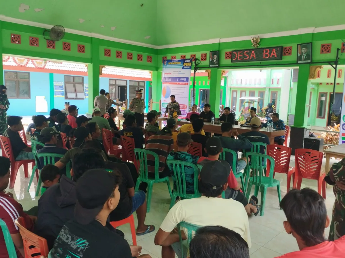 Warga Bayemgede Bojonegoro Protes Keras Desak Sekdes Nakal Diberhentikan