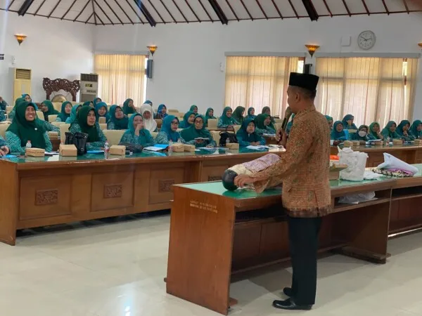 Kader PKK Bojonegoro Ikuti Pelatihan Rawat Jenazah