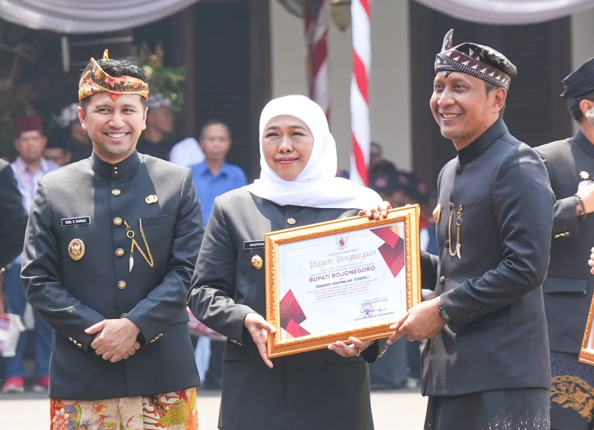 Bojonegoro Sabet Juara 1 Pembina Siskamling Terbaik Se-Jatim